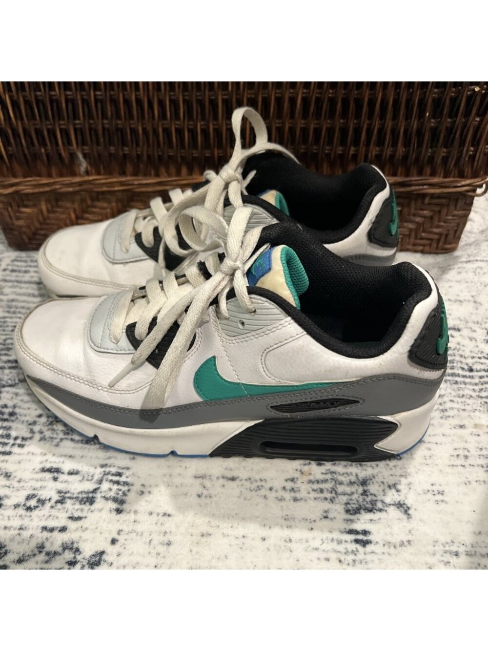 Nike Air Max 90 LTR GS White Stadium Green DV3607 102 Sz. 5.5Y